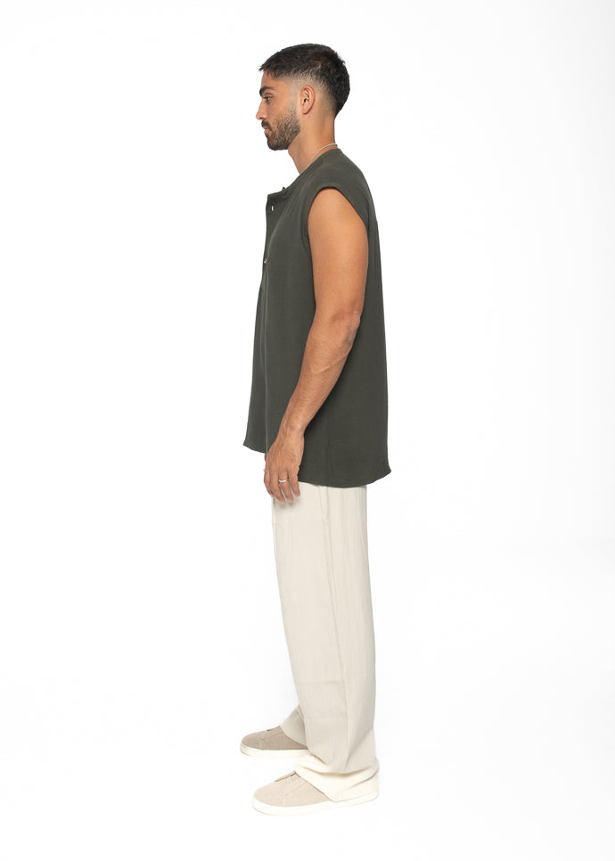 Sleeveless Shirt