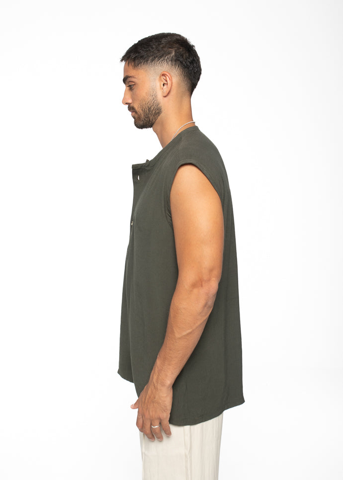 Sleeveless Shirt